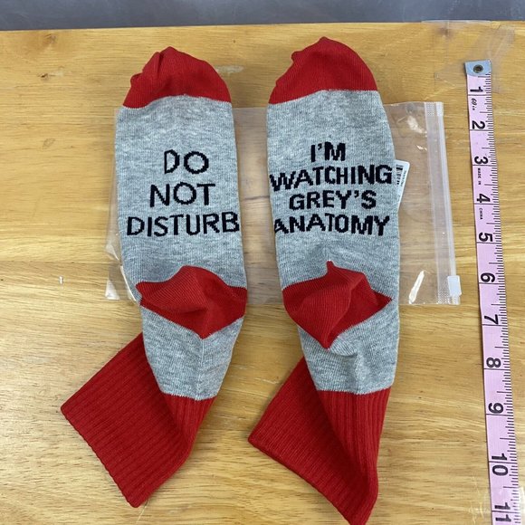 Womens Funny Socks Please Do Not Disturb I’m Watching Grey's Anatomy - Picture 1 of 2